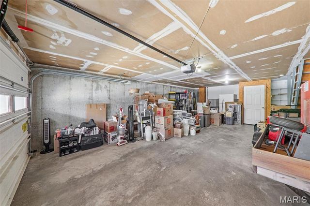 1760 Honeysuckle Drive 8, St Charles, MO 63303