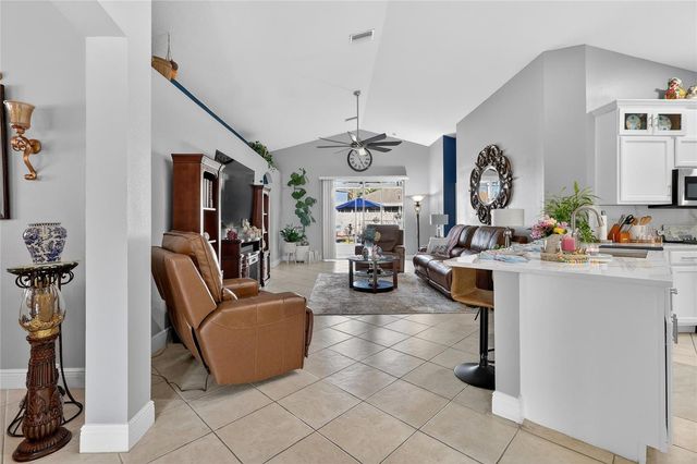 3881 HAMPTON HILLS DRIVE, Lakeland, FL 33810