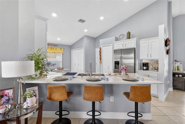 3881 HAMPTON HILLS DRIVE, Lakeland, FL 33810