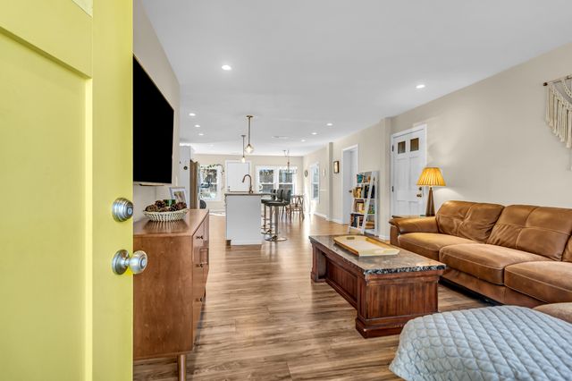 655 Wantoot Boulevard, Charleston, SC 29407