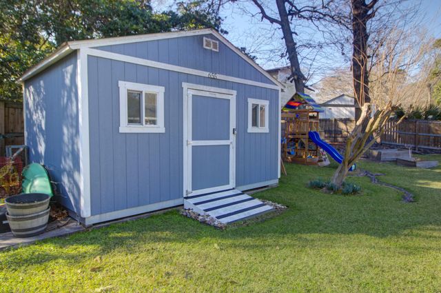 655 Wantoot Boulevard, Charleston, SC 29407