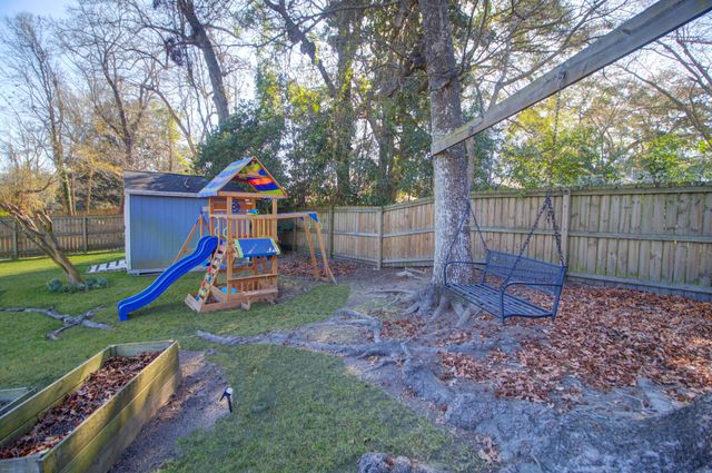 655 Wantoot Boulevard, Charleston, SC 29407