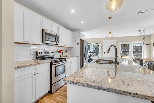 655 Wantoot Boulevard, Charleston, SC 29407