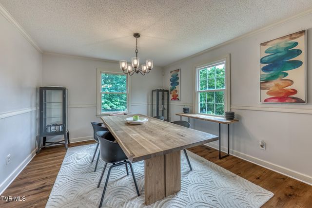 2 Flo Court, Johnson City, TN 37604