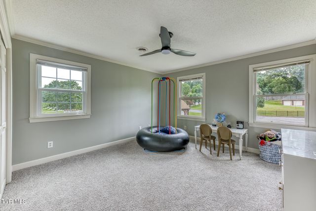 2 Flo Court, Johnson City, TN 37604
