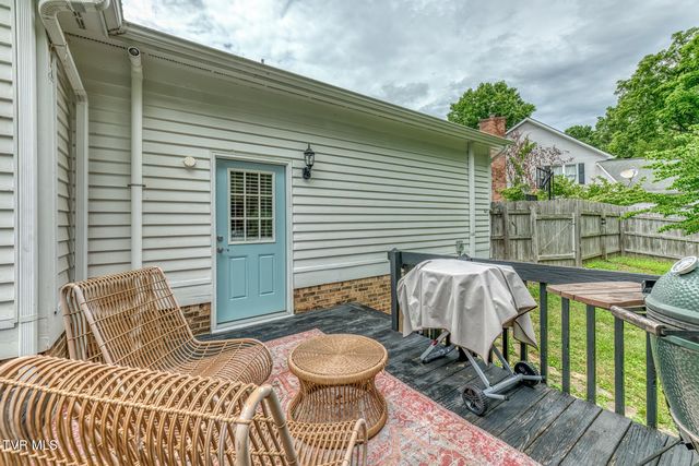 2 Flo Court, Johnson City, TN 37604