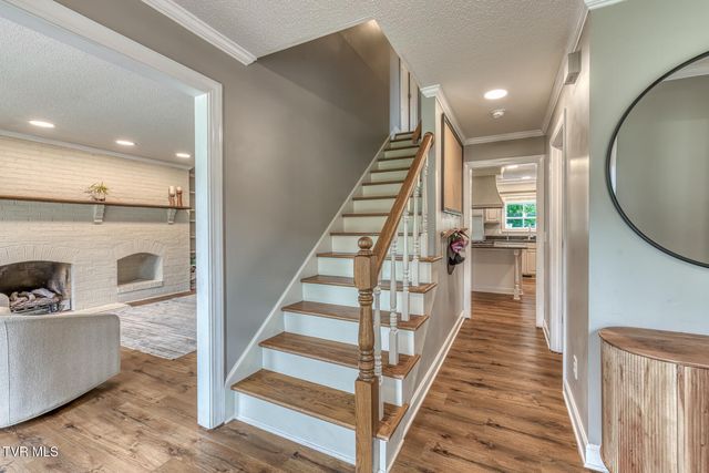 2 Flo Court, Johnson City, TN 37604