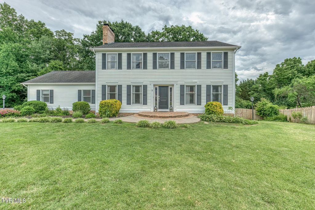 2 Flo Court, Johnson City, TN 37604