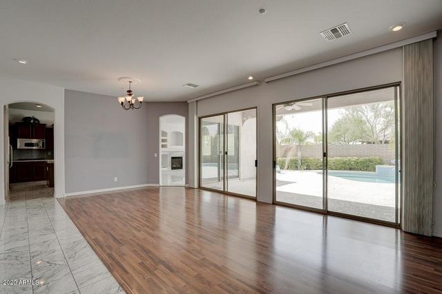 12303 W Dove Wing, Peoria, AZ 85383