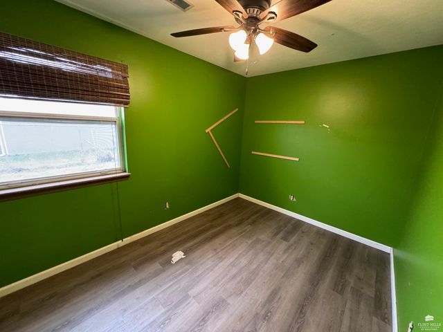 307 Palomino Lane, Ogden, KS 66517