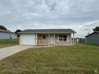307 Palomino Lane, Ogden, KS 66517