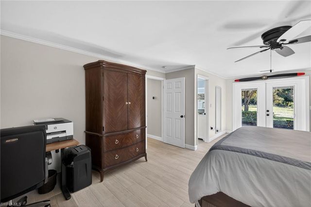 5100 Mahogany Ridge DR, Naples, FL 34119