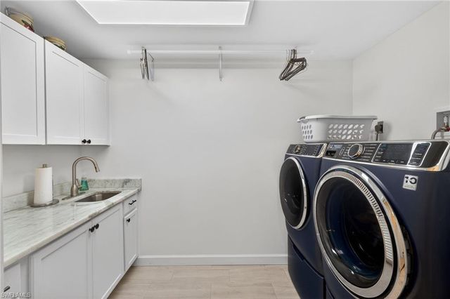 5100 Mahogany Ridge DR, Naples, FL 34119