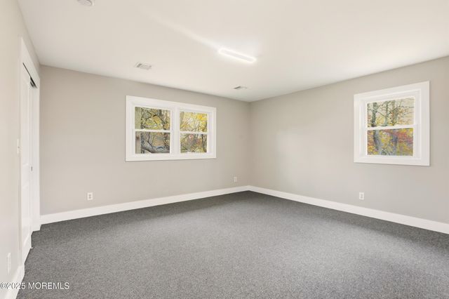 2930 Us 9, Howell, NJ 07731