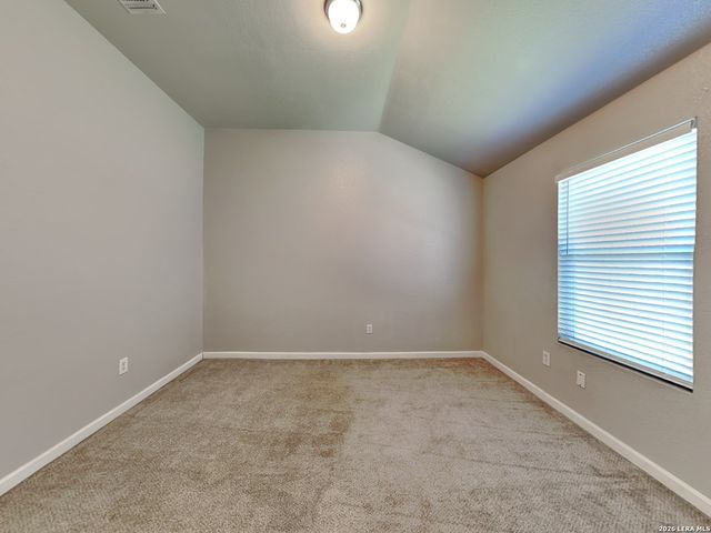 9822 Vandenberg, San Antonio, TX 78245