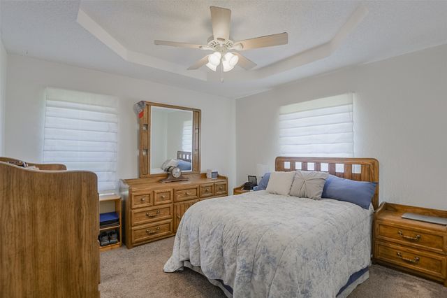 813 Shady Creek Drive, Kennedale, TX 76060