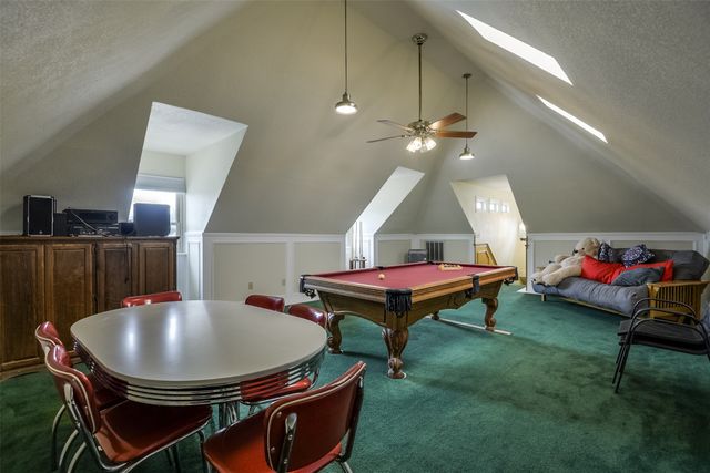 813 Shady Creek Drive, Kennedale, TX 76060