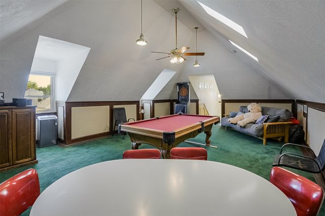 813 Shady Creek Drive, Kennedale, TX 76060