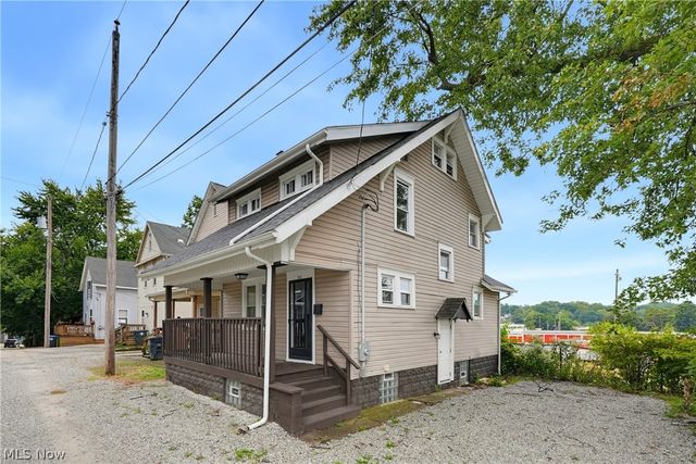 532 Hazel Place, Akron, OH 44304