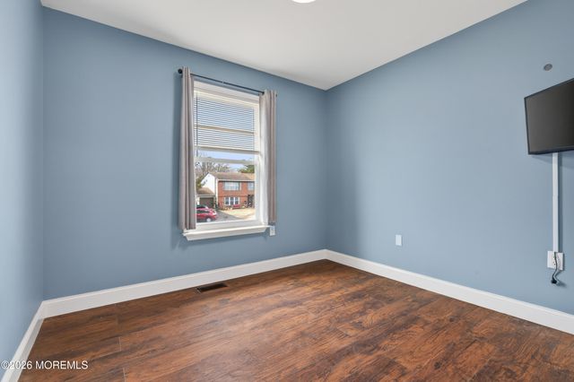 74 Barnegat Boulevard S, Barnegat, NJ 08005