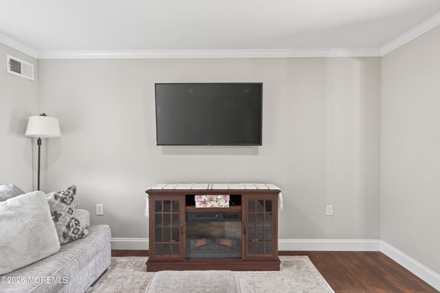 74 Barnegat Boulevard S, Barnegat, NJ 08005