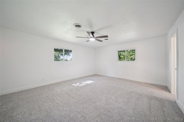 512 W Dallas Street W, Broken Arrow, OK 74012
