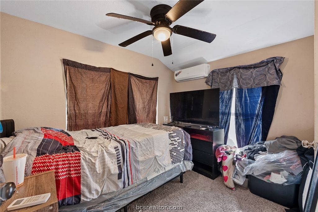 1211 West 18th Street, Bryan, TX 77803 — photo 5