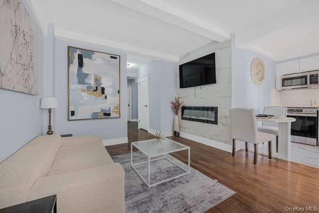 101 Lafayette Avenue 10M, Brooklyn, NY 11217