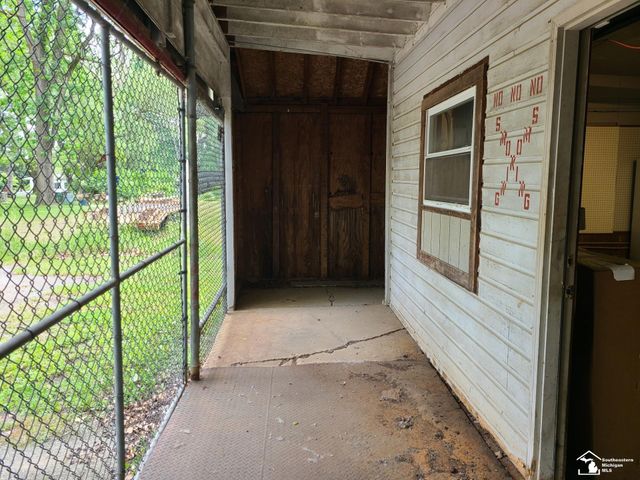 2807 W Smith Road, Bedford Twp, MI 48144