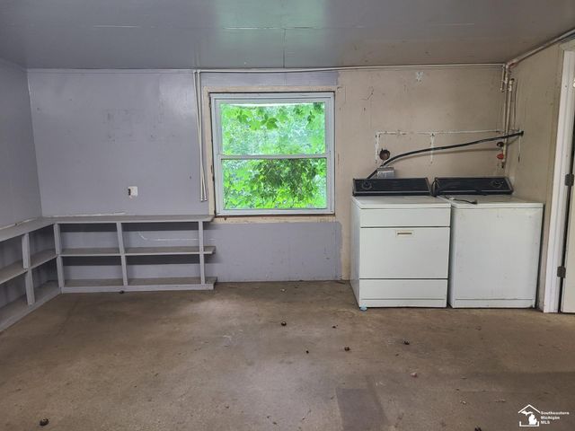 2807 W Smith Road, Bedford Twp, MI 48144