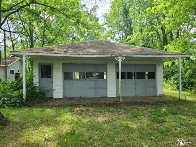 2807 W Smith Road, Bedford Twp, MI 48144