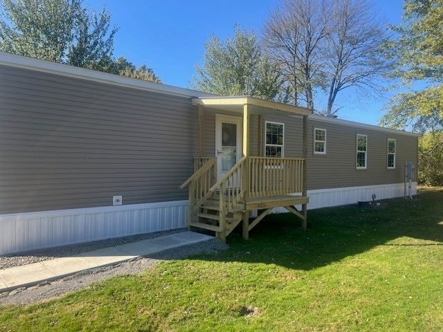 69 S Summit 102, West Salem Twp, PA 16125