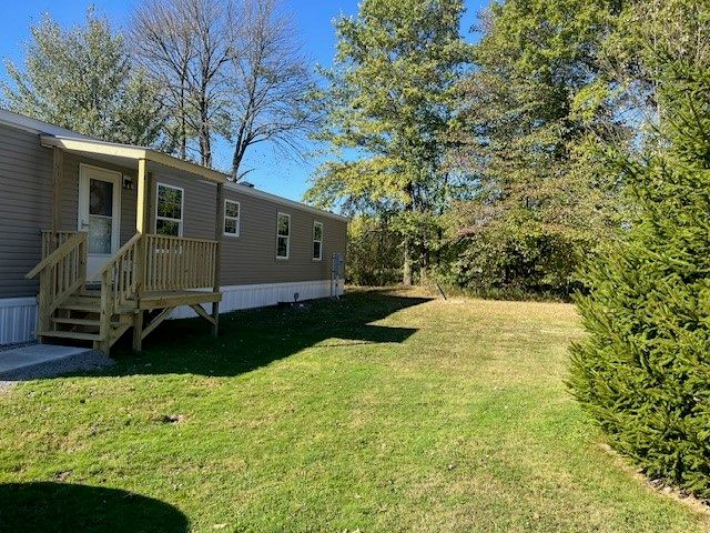 69 S Summit 102, West Salem Twp, PA 16125