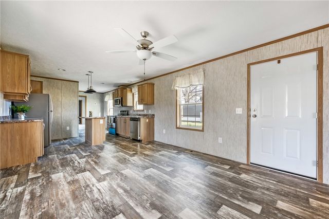 69 S Summit 102, West Salem Twp, PA 16125