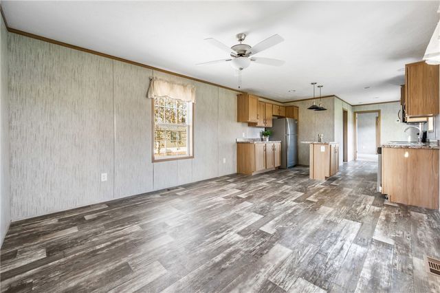 69 S Summit 102, West Salem Twp, PA 16125