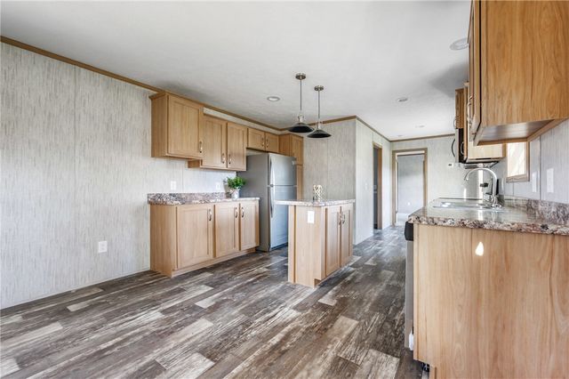 69 S Summit 102, West Salem Twp, PA 16125