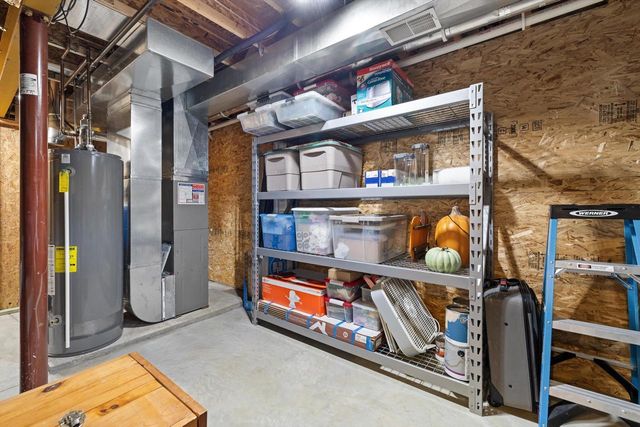 521 Tomahawk DRIVE, Twin Lakes, WI 53181