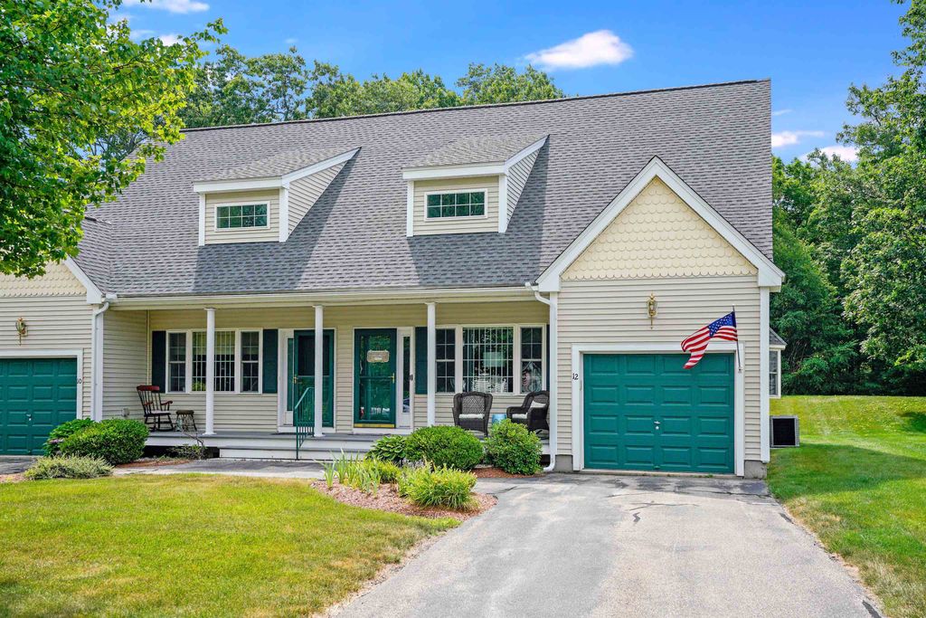 12 Royal Lane, Raymond, NH 03077