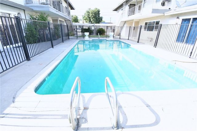 25235 Pacific, San Bernardino, CA 92404