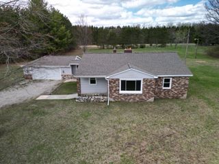 1861 E Monroe Street, Wilcox Twp, MI 49349