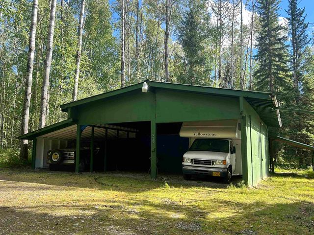 5447 CHENA HOT SPRINGS ROAD, Fairbanks, AK 99712