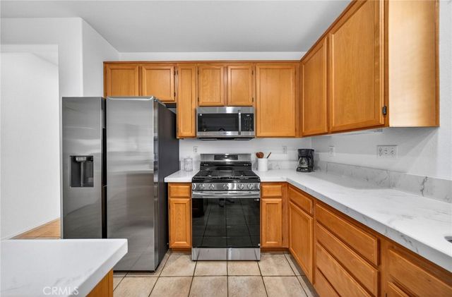 28502 Oasis View Cir, Menifee, CA 92584