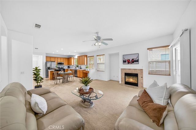 28502 Oasis View Cir, Menifee, CA 92584