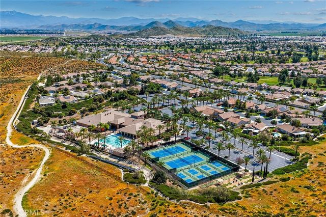 28502 Oasis View Cir, Menifee, CA 92584