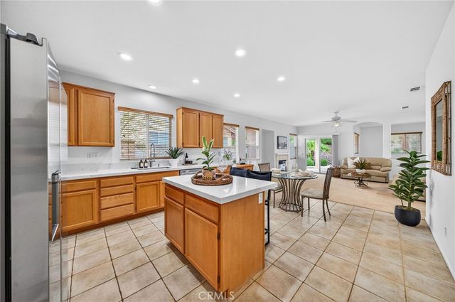 28502 Oasis View Cir, Menifee, CA 92584
