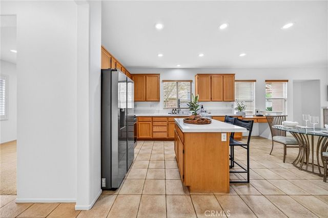 28502 Oasis View Cir, Menifee, CA 92584