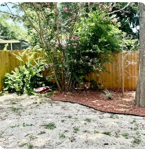 1414 hicks, San Antonio, TX 78210