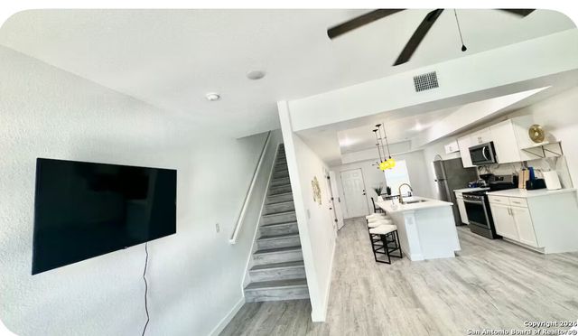 1414 hicks, San Antonio, TX 78210