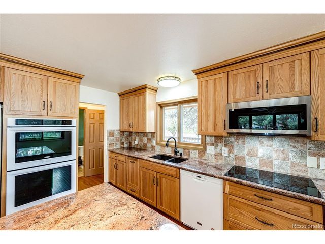 33802 Meadowlark Dr, Elizabeth, CO 80107