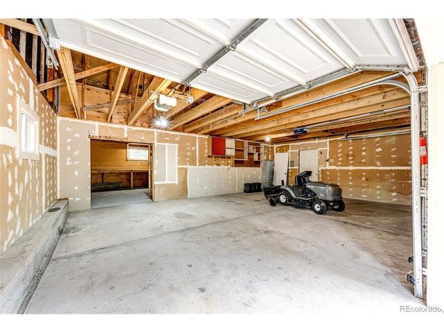 33802 Meadowlark Dr, Elizabeth, CO 80107